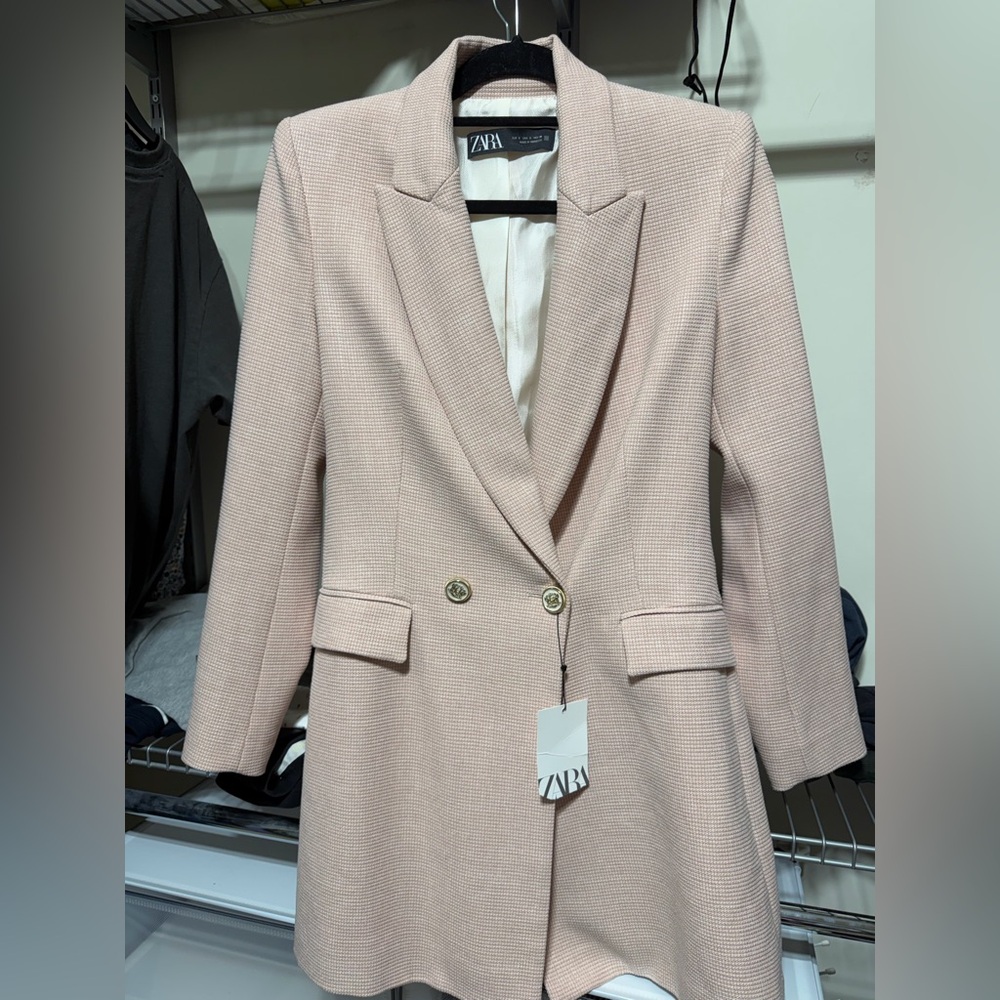 Zara Women's Blush Pink Blazer - Picture 4 of 4